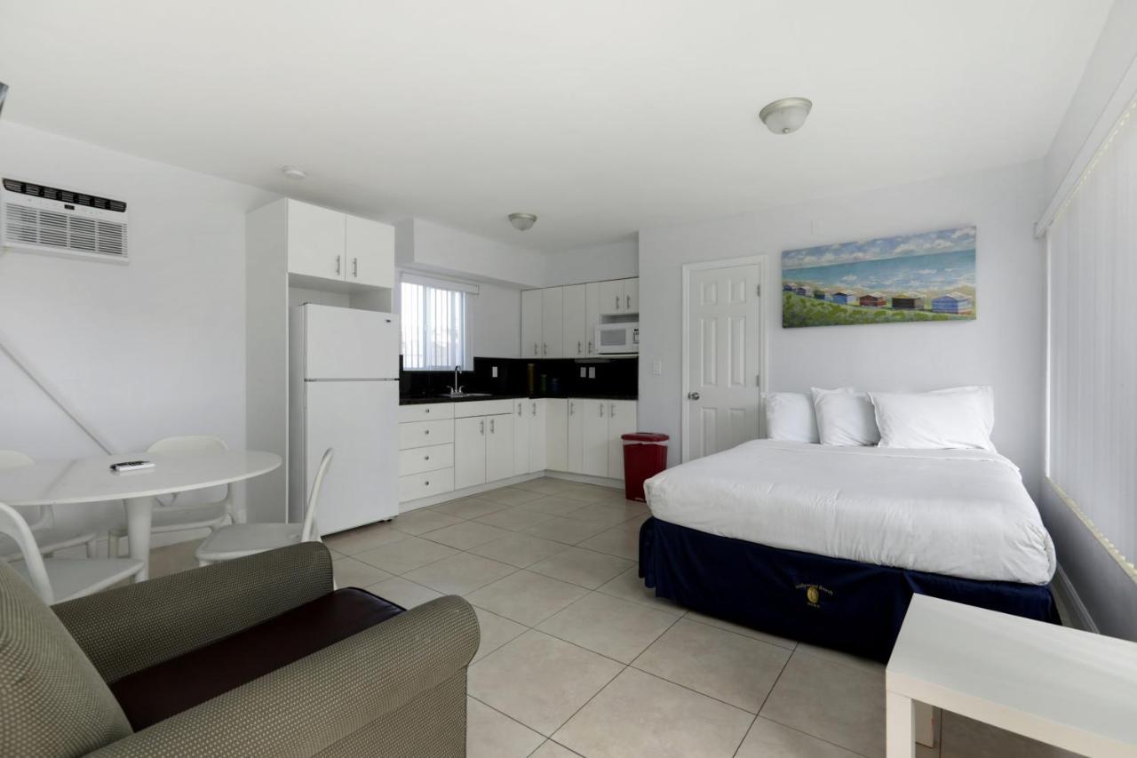 Hollywood Broadwalk Oceanside Hotel Екстер'єр фото